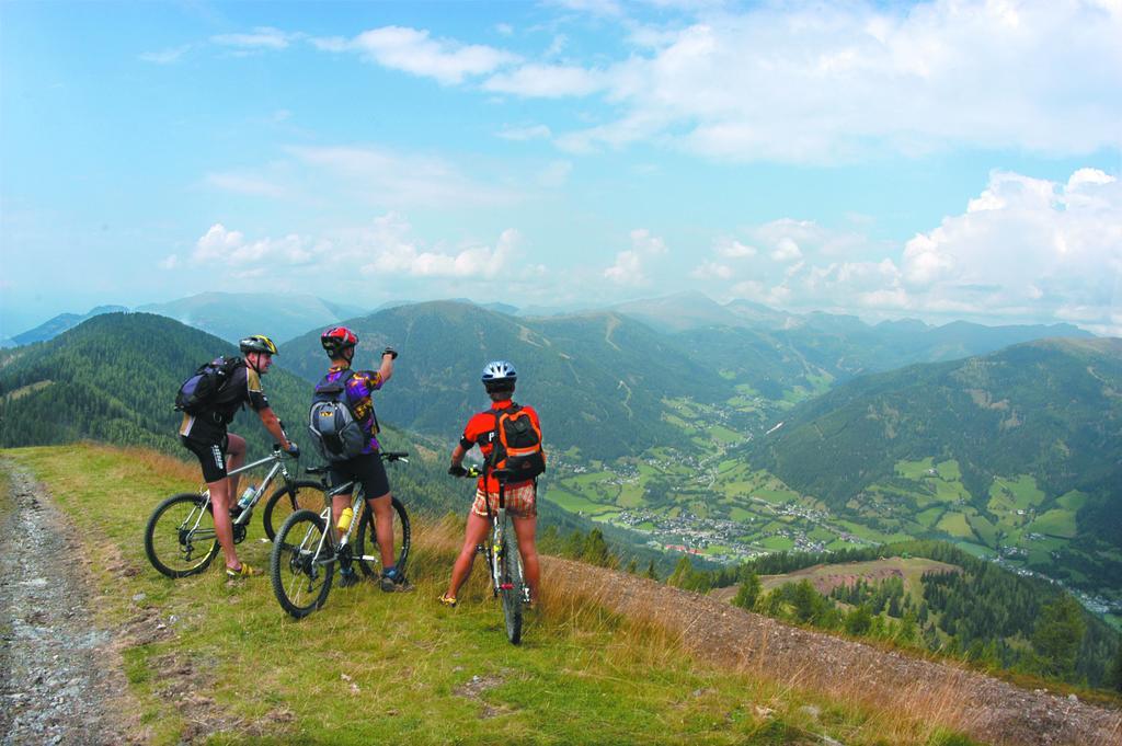 Ferienhaeuser Troester Bad Kleinkirchheim Exterior foto
